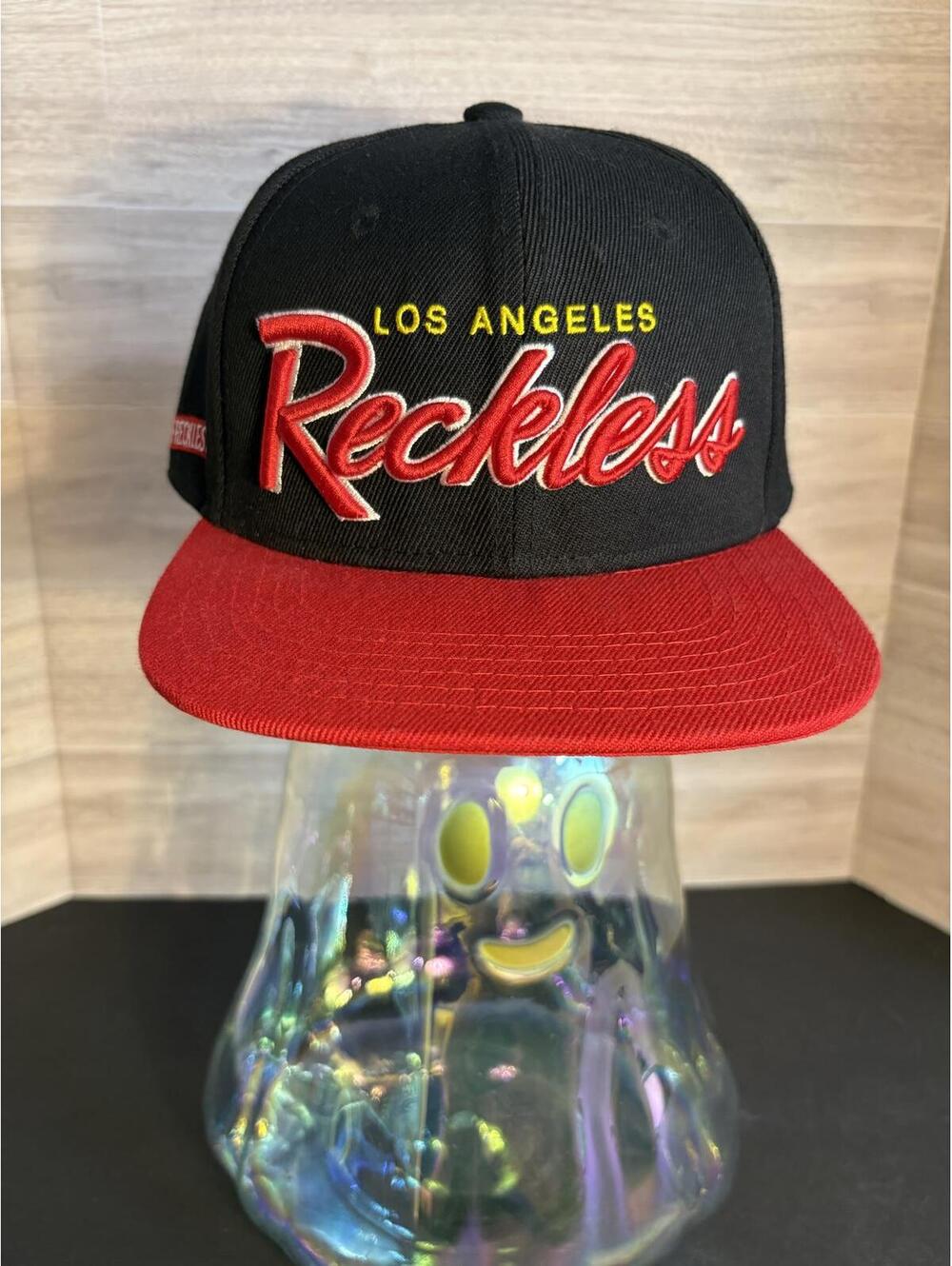 Young & Reckless Snapback Hat Los Angeles Classic Red Black Streetwear